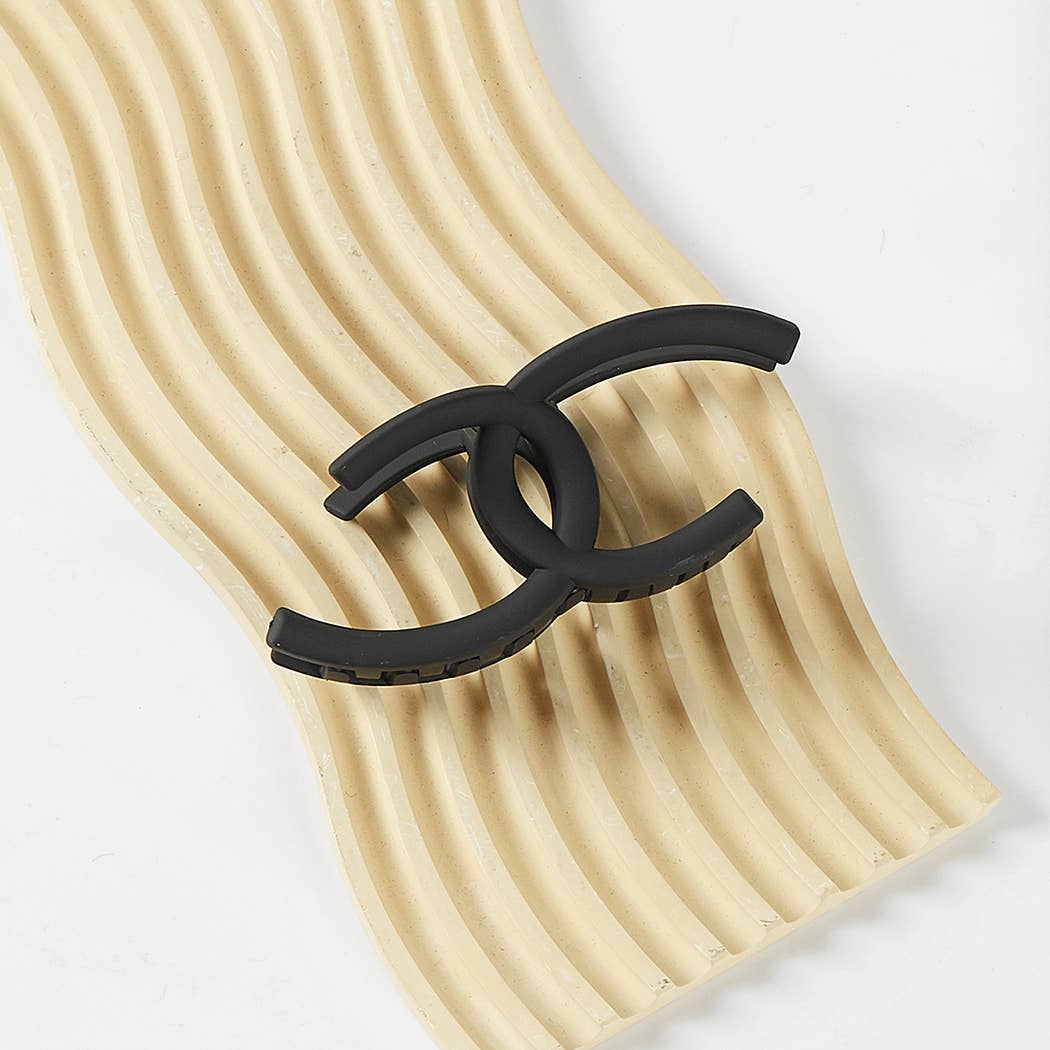 Double C Solid Color Hair Claw