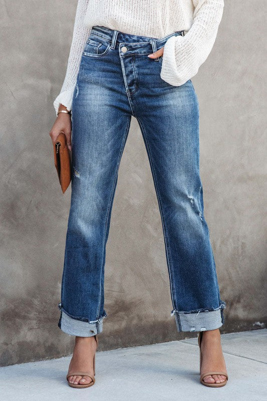 Asymmetrical cross over jean