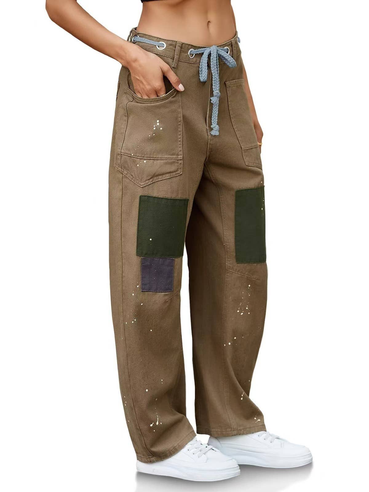 Barrel jean with patches