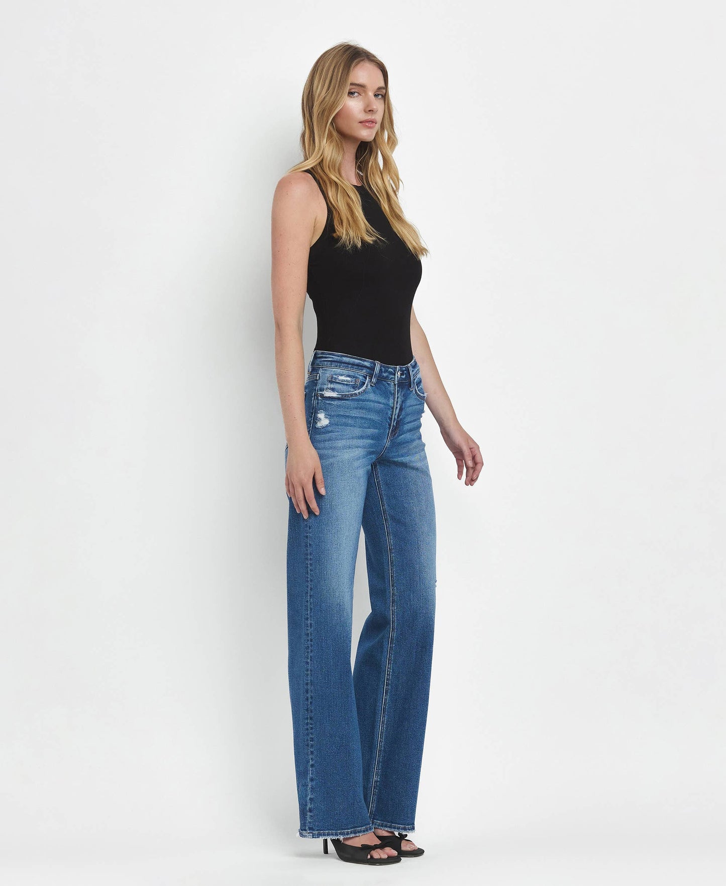 Olivia - Medium/Dark Wash