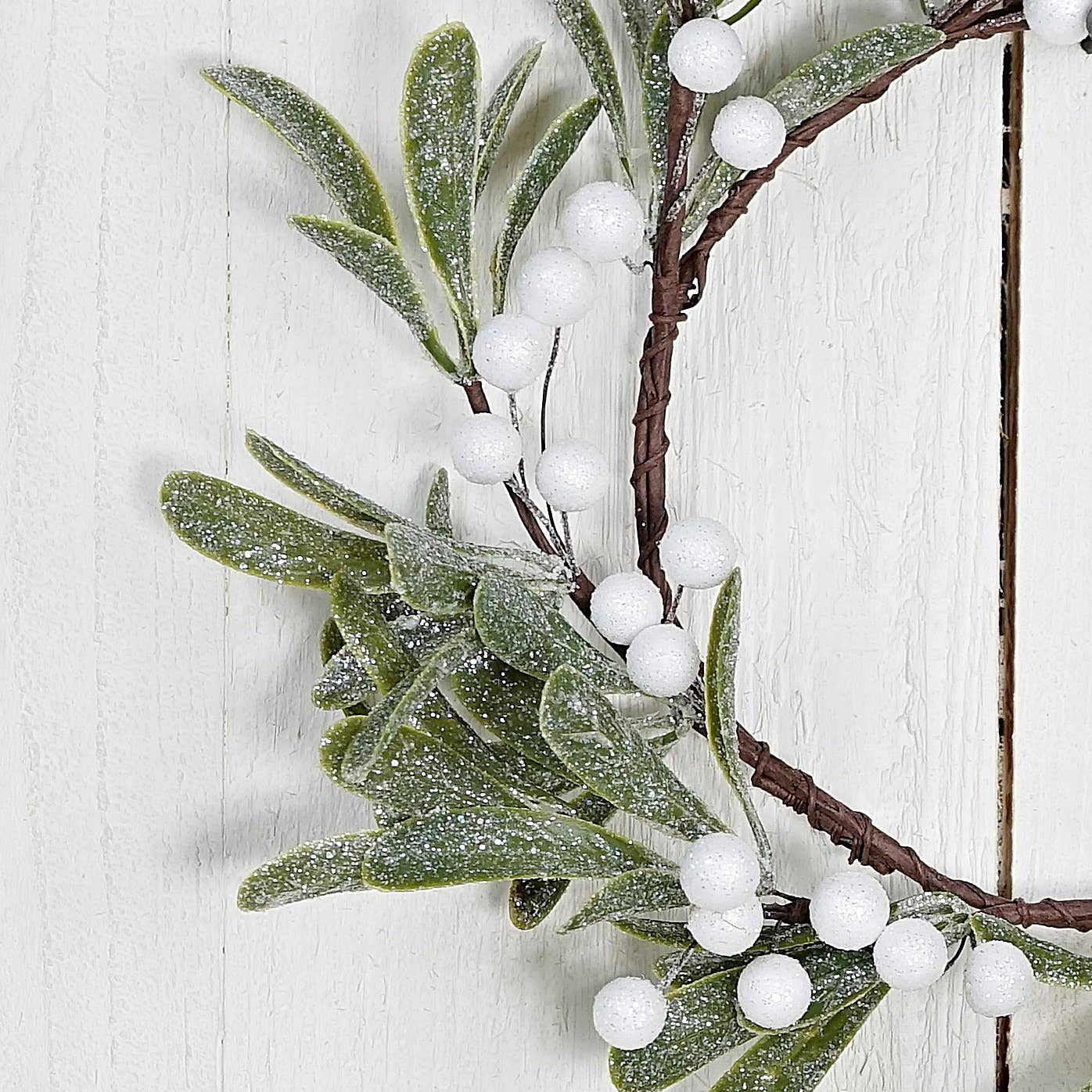Frosted Mistletoe Wreath - 12"