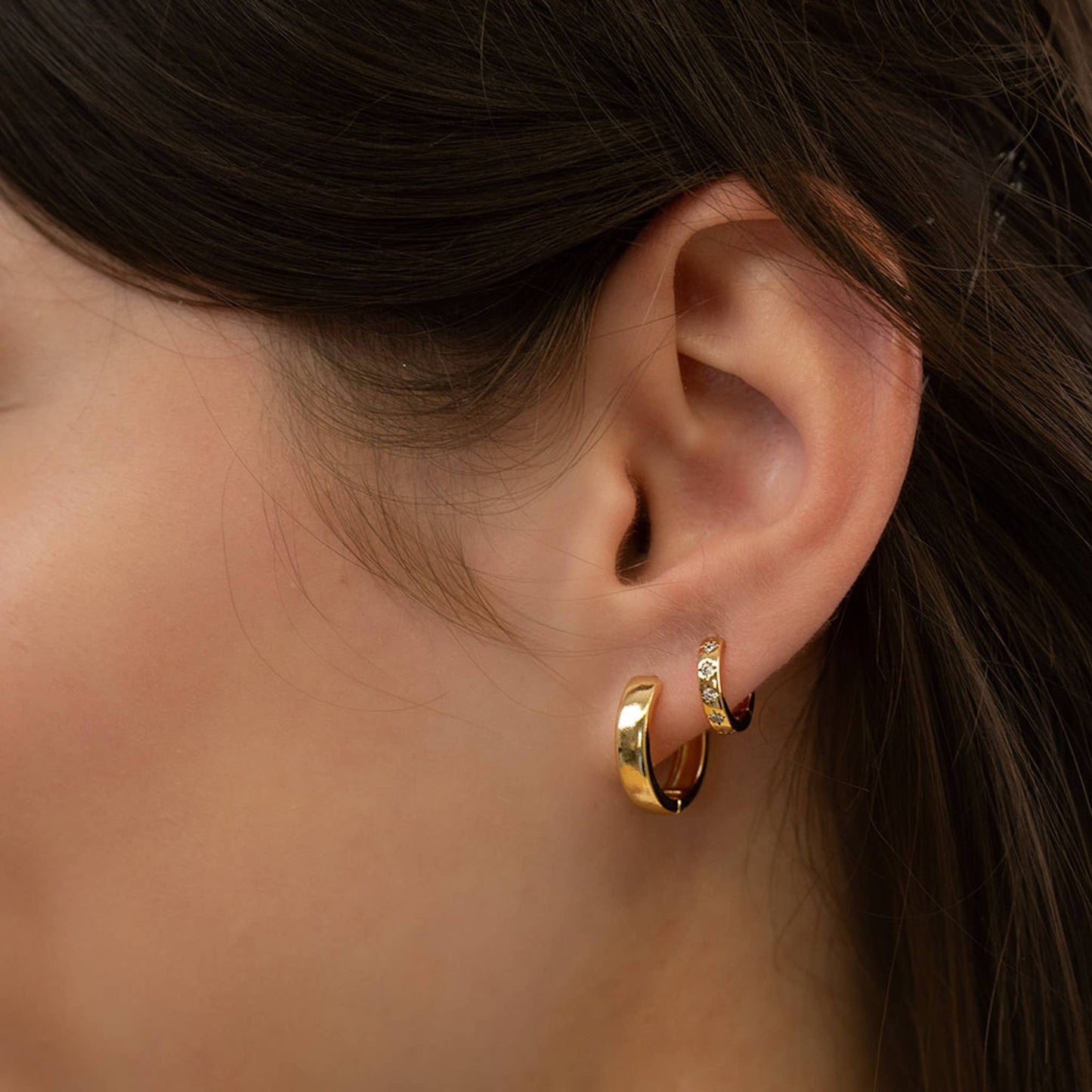 15mm Every Day Gold Hoop Earrings