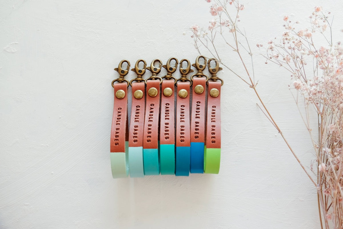 Mama Text Leather Keyring in two colors