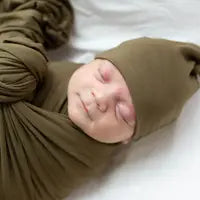 Swaddle Blanket & Baby Hat