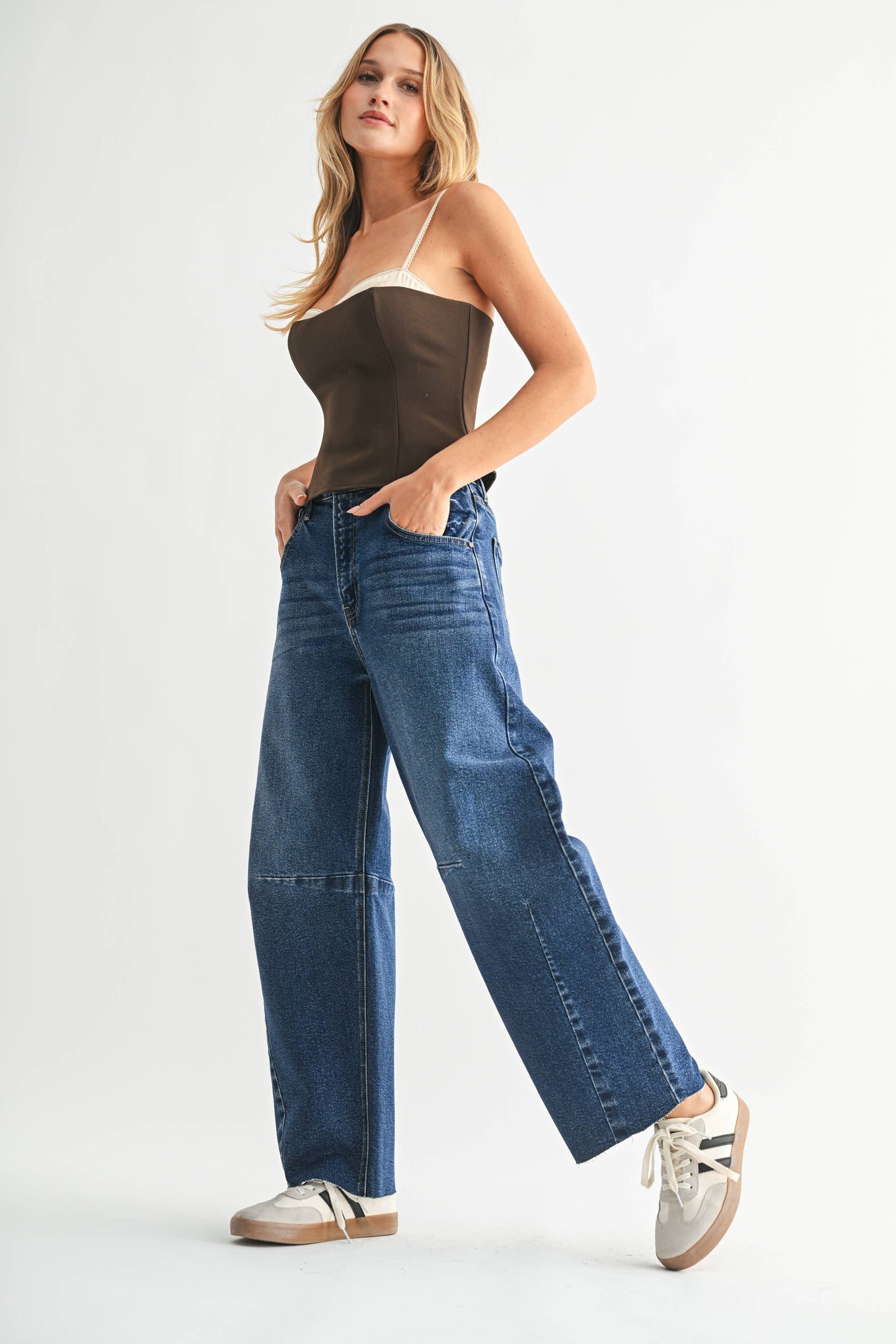 Barrel Jean w/ Seams
