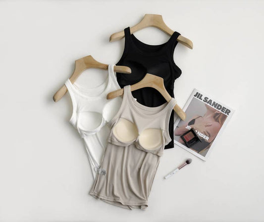 Essential Basic Rib Soft tank top with built in bra