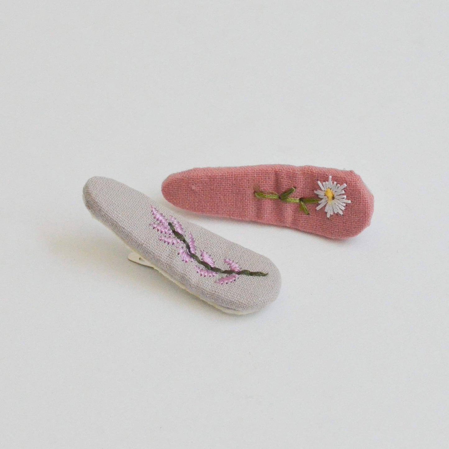 Triangle Embroidered Floral Snap Hair Clips | Pink & Grey