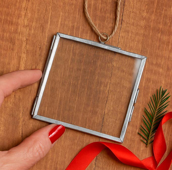 2-7/8" Glass Frame Ornament