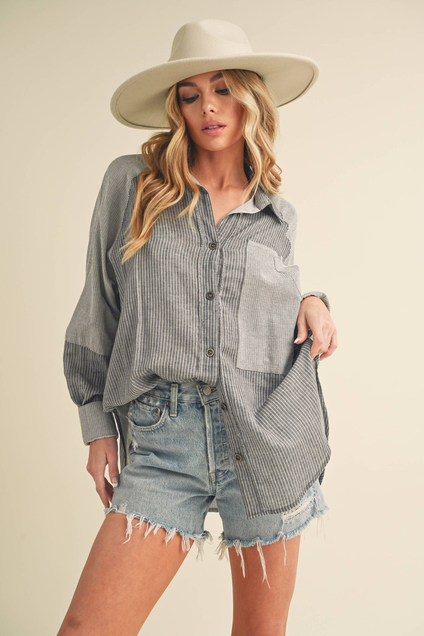 Shia Top: Black