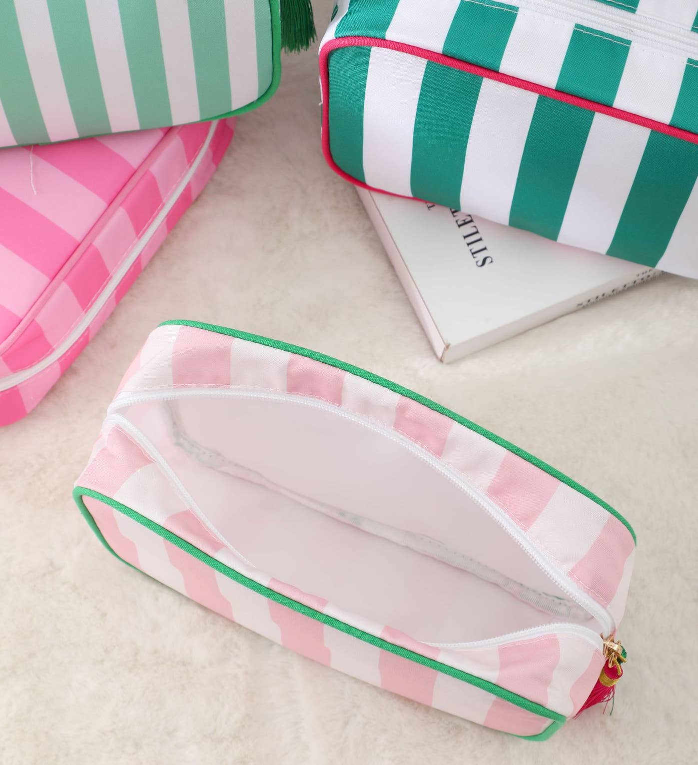 Color-Blocked Striped Pouch Bow Makeup Bag