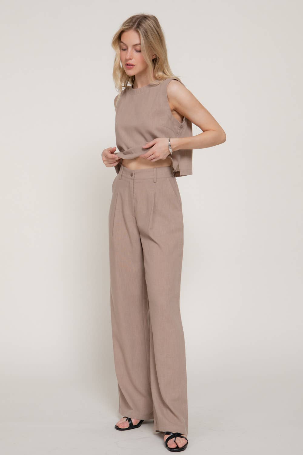 Sleeveless Crew Neck Top & Straight Linen Effect Pants Set