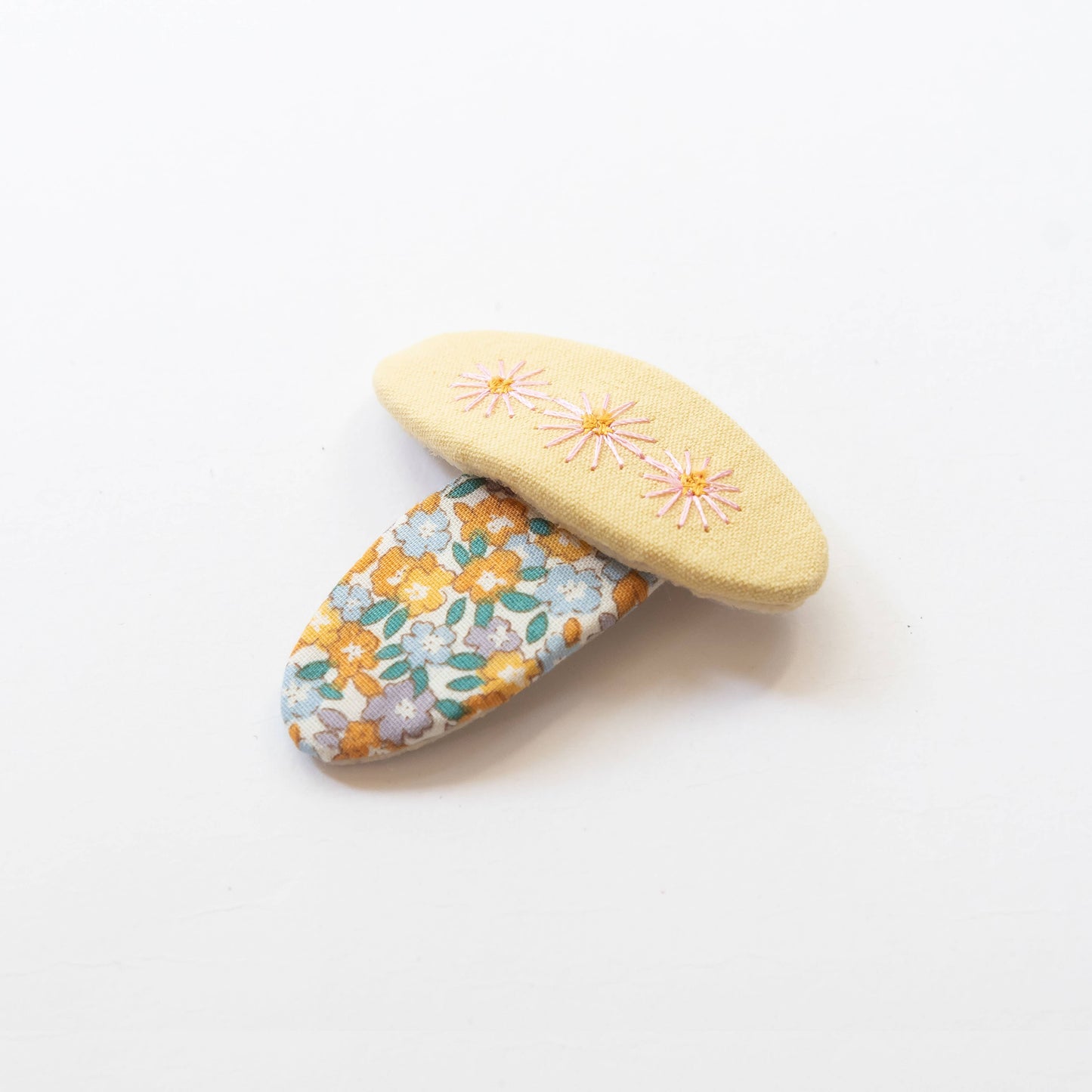 Oval Embroidered Floral Snap Hair Clips | Pastel Yellow