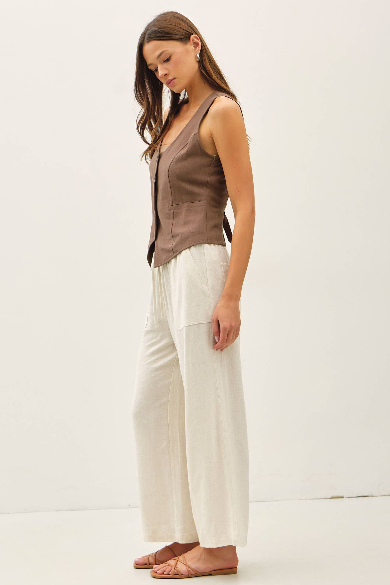 Linen Vest w/back belt - cocoa