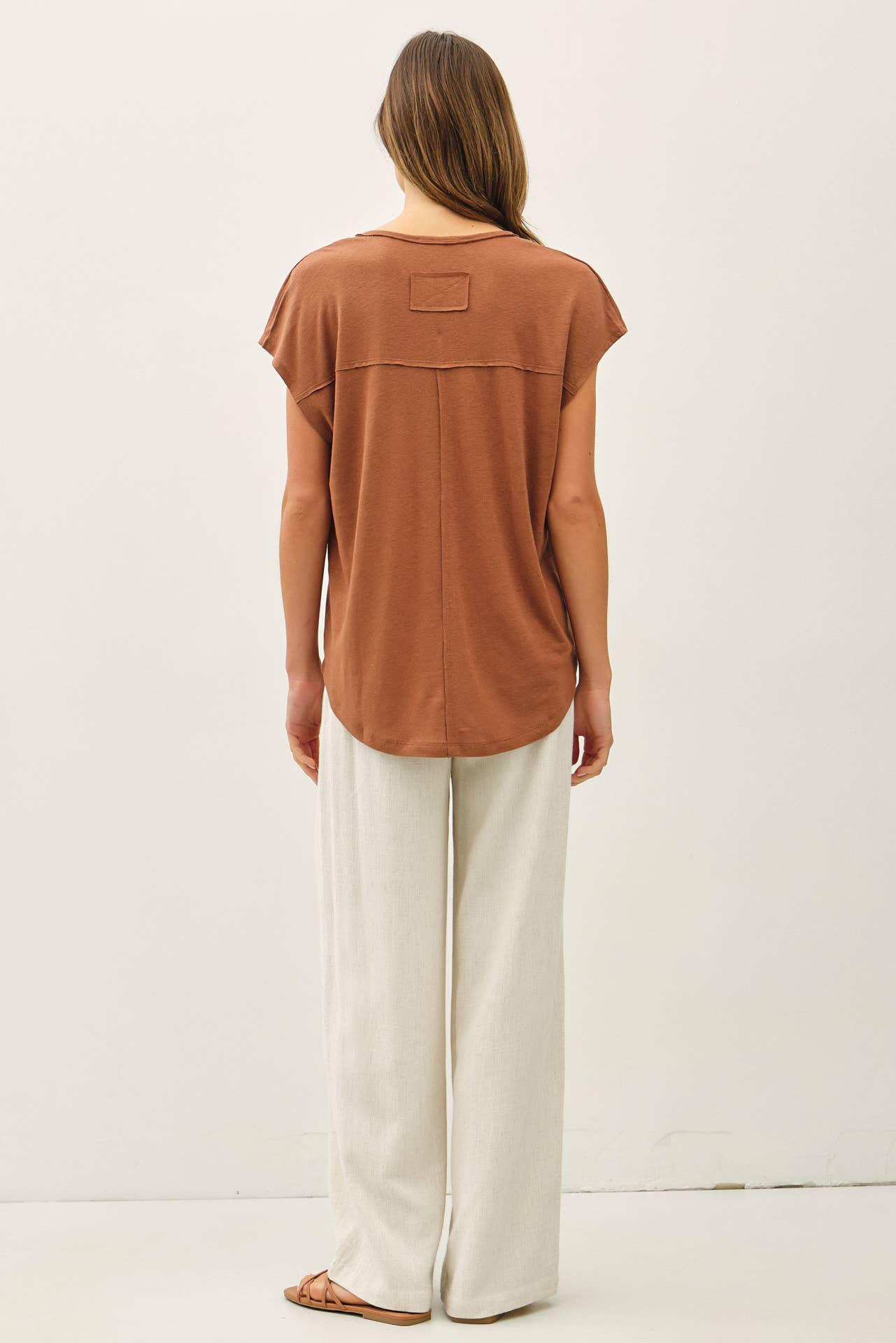 V-Neck Linen Tee - Clay Willoughby
