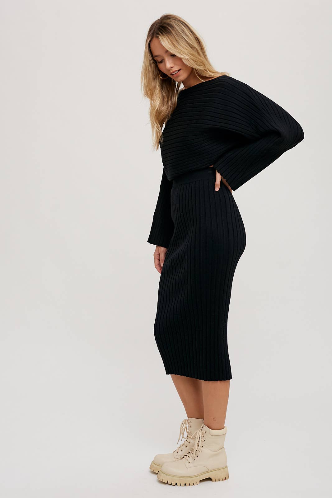 Ribbed knit crop top and midi pencil skirt set  - Black and Latte