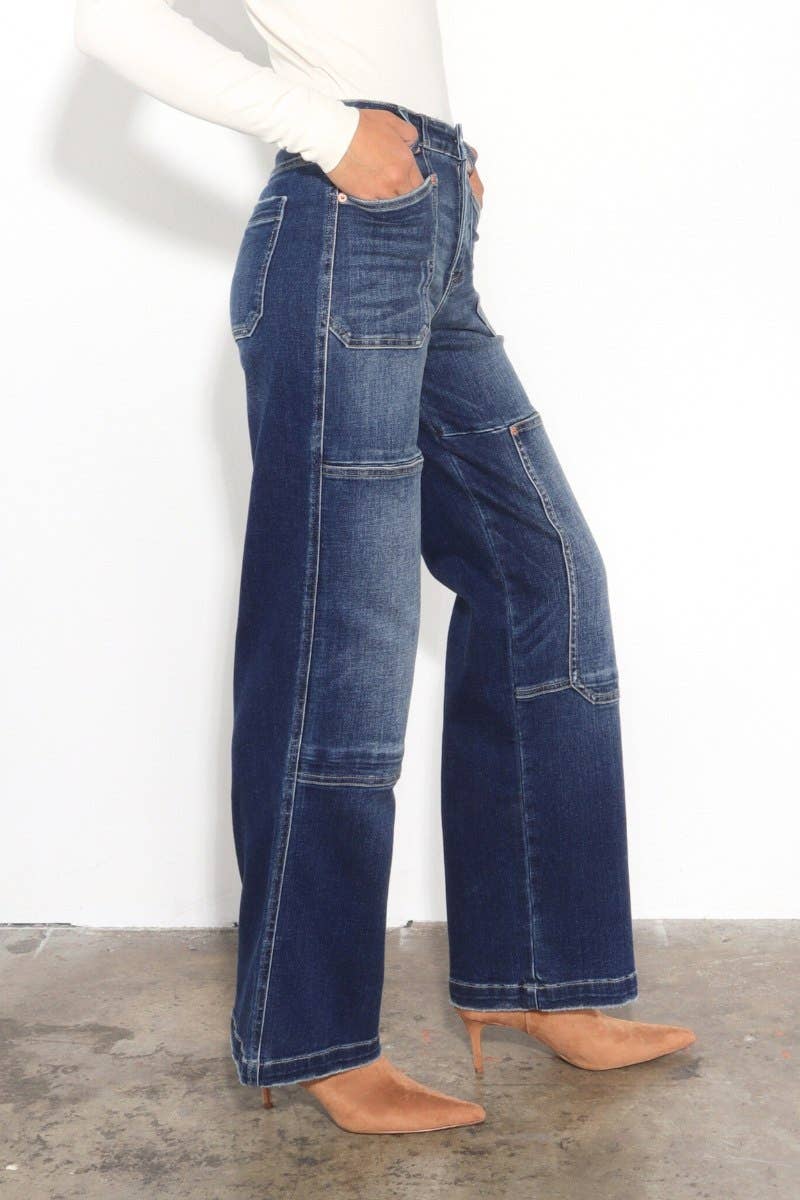 Relaxed Wide Leg Jeans